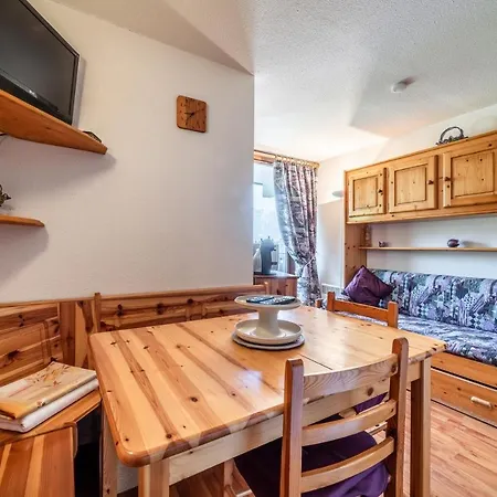 Nikye 5 Personnes Appartement *